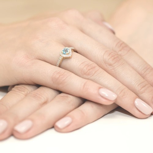 Złoty Pierścionek 585 z diamentem topaz 0,50ct