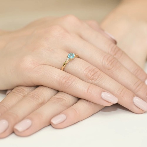 Złoty Pierścionek 585 z diamentem topaz 0,50ct