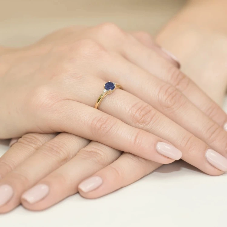 Złoty Pierścionek 585 z diamentem szafir 0,50ct