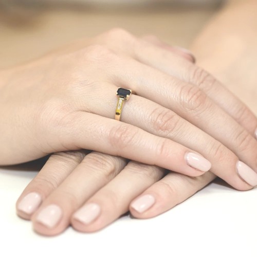 Złoty Pierścionek 585 z diamentem szafir 0,60ct