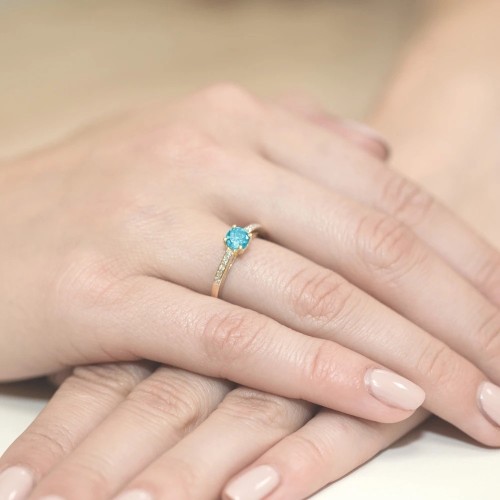 Złoty Pierścionek 585 z diamentem topaz 0,50ct