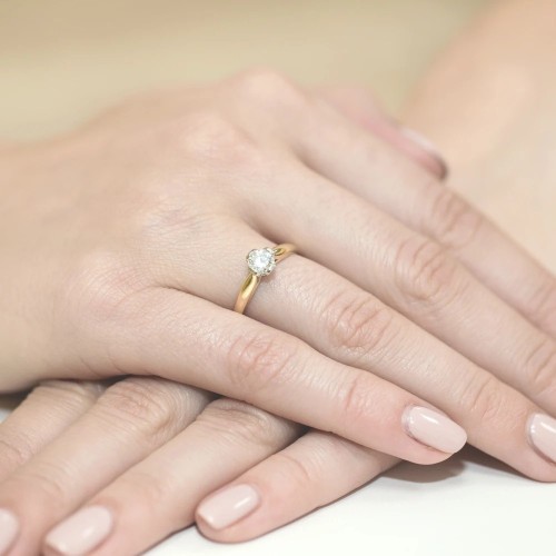 Złoty Pierścionek 585 z diamentem brylant 0,30ct